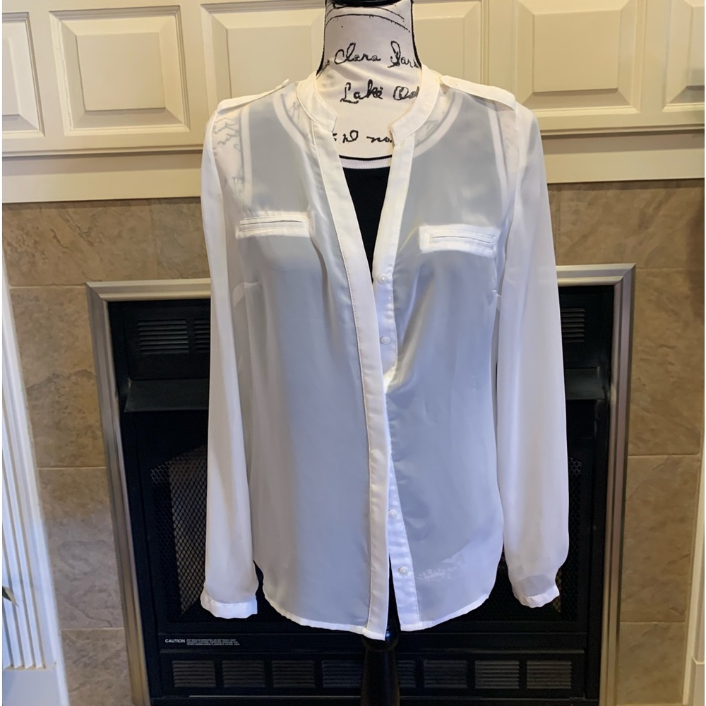 East 5th white sheer top, size medium.